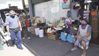 Previo Año Nuevo, ambulantes regresan al Centro Histórico de Mérida