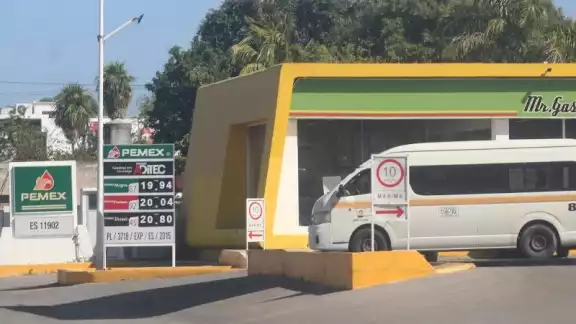 Hasta el 1 de enero de este año las tarifas eran la siguientes: Magna, 18.44; Premium, 18.59; y diésel, 19.84 por litro. Hasta el 1 de enero de este año las tarifas eran la siguientes: Magna, 18.44; Premium, 18.59; y diésel, 19.84 por litro.