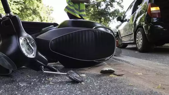 El video de un accidente entre dos motocicletas en Cancún fue grabado por una cámara de seguridad El video de un accidente entre dos motocicletas en Cancún fue grabado por una cámara de seguridad