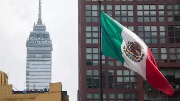 La economía mexicana entró en recesión técnica al sumar dos trimestres consecutivos con tasas negativas