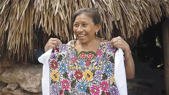 En Yucatán se conoce como hipil