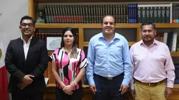 El gobernador hizo oficial los cambios dentro de su gabinete El gobernador hizo oficial los cambios dentro de su gabinete