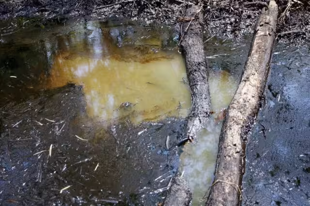 Fuga de Pemex contamina ríos en Chiapas y deja sin agua a 600 mil personas en Tabasco