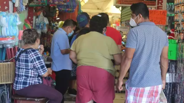 El relajamiento de las medidas en la ciudad capital sigue siendo la principal causante del repunte de casos de COVID-19