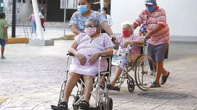 Yucatán mantiene 329 pacientes hospitalizados, este número se considera alto con respecto a los últimas días