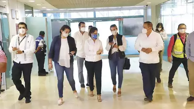 Abren nuevo vuelo a Oakland en aeropuerto de Mérida