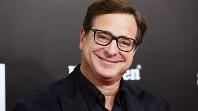 El actor de "Full House" no se habría dado cuenta de la situación y falleció durmiendo.
