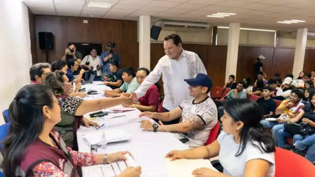 Becas Juventudes Renacimiento impulsan a estudiantes del Tecnológico de Mérida