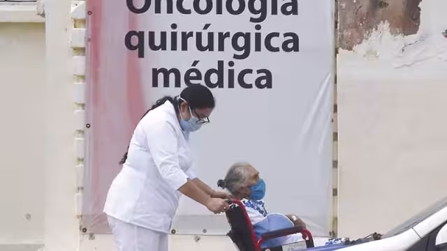 Durante 2019 se presentaron 240 casos de cáncer de mama, de los cuales 100 mujeres ya fallecieron. Foto: Cuautémoc Moreno