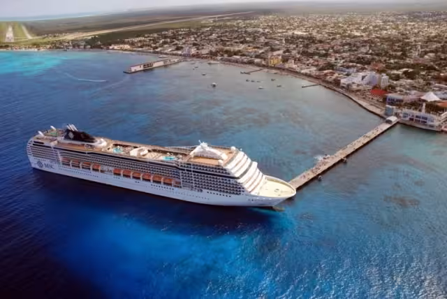 Este destino turístico se encuentra en la Costa Maya en el municipio de Othón P. Blanco y es uno de los que más se ha visto afectados por el recale de sargazo