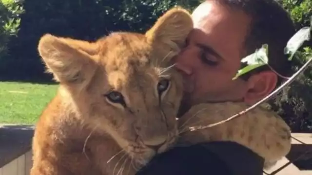 Estos son los famosos que dieron donaciones millonarias Black Jaguar y White Tiger