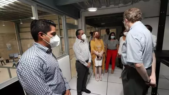 En 2021 fueron 26 contratos por adjudicación directa que realizó el gobierno de Carlos Joaquín en Quintana Roo En 2021 fueron 26 contratos por adjudicación directa que realizó el gobierno de Carlos Joaquín en Quintana Roo