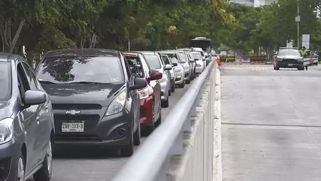 Automovilistas urgen recuperar el tramo.