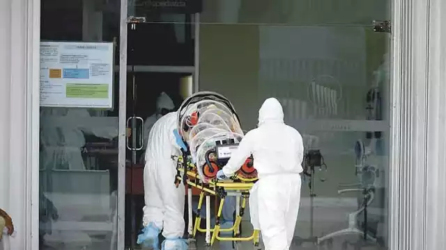 Sin importar que el día de hoy se registraran más de 300 casos de COVID-19, el Gobernador del Estado de Quintana Roo, decretó que el Semáforo Epidemiológico Estatal se mantendrá en color naranja