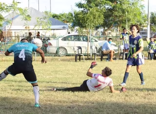 Lobos FC se mantiene en entrenamiento para mantenerse en forma