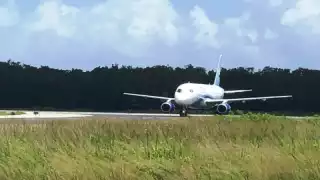 El tráfico aéreo en la localidad ha registrado una mejoría durante noviembre