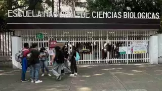 Alumnos de la Escuela Nacional de Ciencias Biológicas (ENCB), del Instituto Politécnico Nacional (IPN), se fueron a paro indefinido
