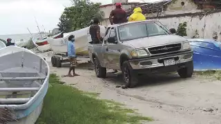 Pescadores piden la construcción de un puerto de abrigo en Chicxulub Puerto