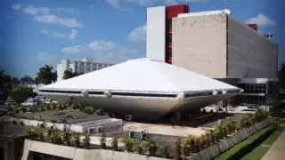 De los 35 diputados que integran la LXIII Legislatura, 16 de ellos se encuentran en campaña política para repetir o estar en otro cargo de elección popular