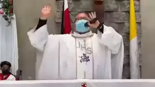 Valverde dijo que la canción fue una idea improvisada