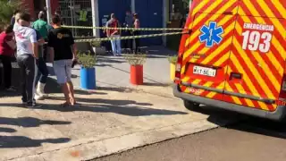 Un joven de 18 años de edad acuchilló a cinco personas en guardería