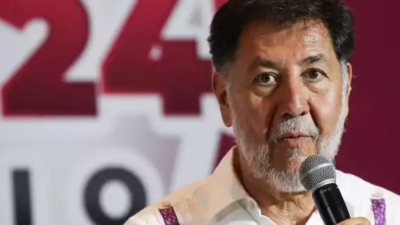 Fernández Noroña habla lamenta 'comunicación ineficiente' de Mario Delgado en proceso interno de Morena Fernández Noroña habla lamenta 'comunicación ineficiente' de Mario Delgado en proceso interno de Morena