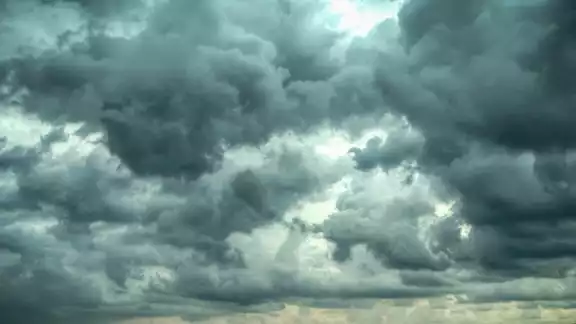 Las afectaciones del Potencial Ciclón Tropical Cuatro llegarán hasta la parte sur de Texas. según el Centro Nacional de Huracanes de EU