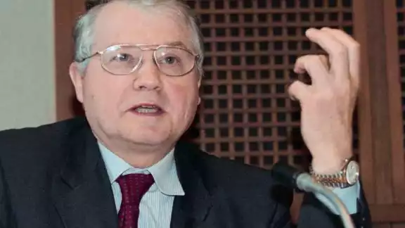 Muere el Nobel francés de Medicina Luc Montagnier, quien descubrió el virus del Sida