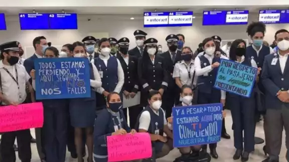 Trabajadores de Interjet exigen que se les paguen sus sueldos