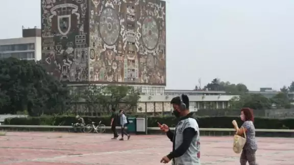 Con el paso a color amarillo en el semáforo epidemiológico, la UNAM anunció que se retomarán algunas actividades presenciales en los planteles Con el paso a color amarillo en el semáforo epidemiológico, la UNAM anunció que se retomarán algunas actividades presenciales en los planteles