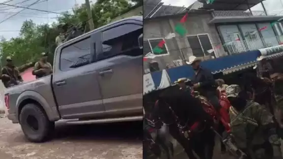 En videos se muestra a supuestos civiles armados que participan en una cabalgata en Zirandaro de los Chávez.