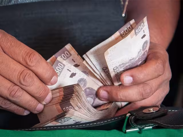 Se solicita el préstamo por una cantidad, pero los intereses “ahorcan” al pagar casi el doble