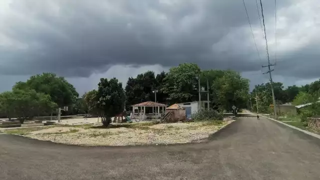 Pese al canto de las cigarras, los campesinos esperan que esta semana caigan lluvias en el municipio, para que puedan sembrar