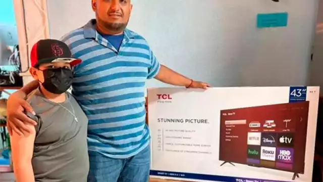 El repartidor fue nombrado empleado del mes por su honradez