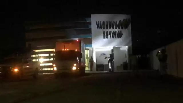 Las dosis contra el COVID-19 fueron resguardadas desde anoche.