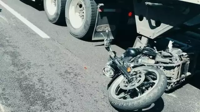 Con base en información de autoridades, el impacto ocurrió alrededor de las 11:00 horas