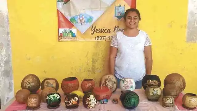 Yessica Negrón impulsa valores culturales a través de la pintura en Muna