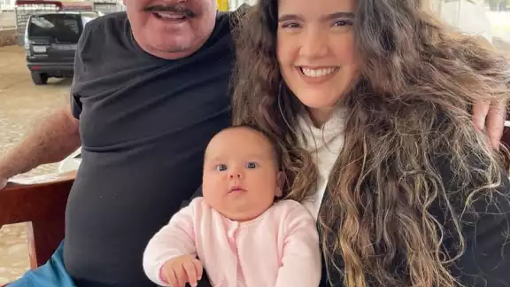 Vicente Fernández dedicó sus últimos años a la familia Vicente Fernández dedicó sus últimos años a la familia