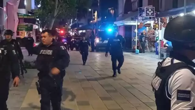 Al momento de apuntar a los empleados, el arma se encasquilló