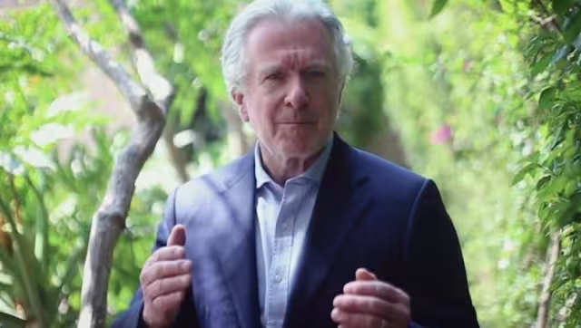 Santiago Creel se queja del actuar de AMLO