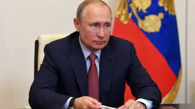 La norma entra en vigor el 1 de enero y se firma cuando han pasado seis meses de la invasión de Ucrania