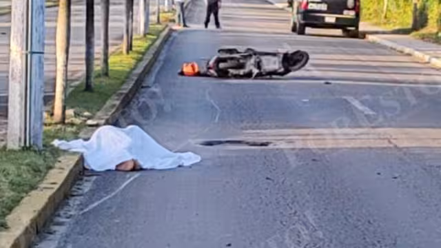 Su acompañante, otra mujer, se debate entre la vida y la muerte