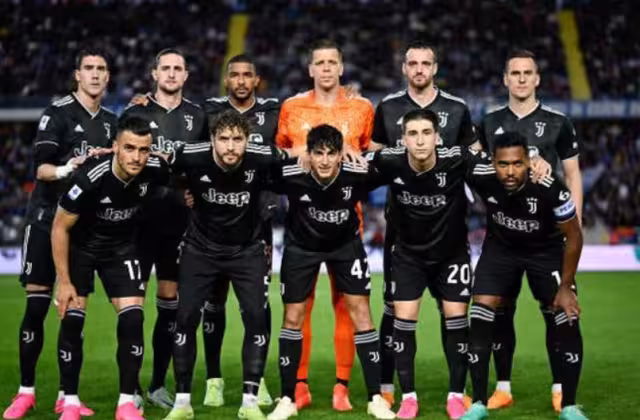 Tras darse a conocer la sanción, el Juventus cae a la séptima plaza, con 59 puntos, fuera de competencias europeas