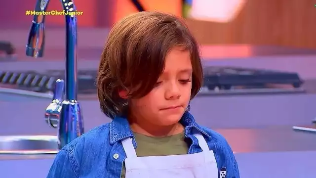 El pequeño Abel salió de la cocina más famosa de México. Foto: Twitter