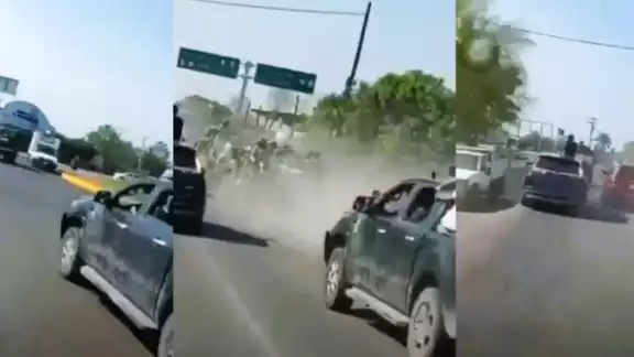 El comando armado persiguió al convoy militar por la autopista Siglo XXI. Foto: Captura de pantalla El comando armado persiguió al convoy militar por la autopista Siglo XXI. Foto: Captura de pantalla