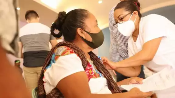 El martes 25 de mayo iniciará la aplicación de segunda dosis para adultos mayores de más 60 años El martes 25 de mayo iniciará la aplicación de segunda dosis para adultos mayores de más 60 años