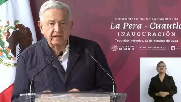 AMLO y Cuauhtémoc Blanco inauguran la carretera La Pera-Cuautla AMLO y Cuauhtémoc Blanco inauguran la carretera La Pera-Cuautla