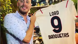 Alessandro Giorgi, quien se autodenomina como Lord Banquetas