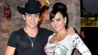 Maribel Guardia se lleva al hijo de Julián Figueroa de vacaciones a Disney