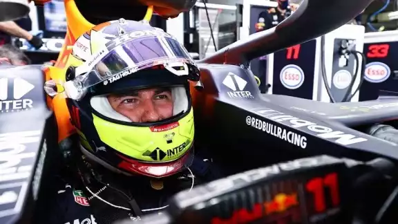A pesar de venir con buenas posiciones, Checo Pérez quedó fuera durante las prácticas A pesar de venir con buenas posiciones, Checo Pérez quedó fuera durante las prácticas